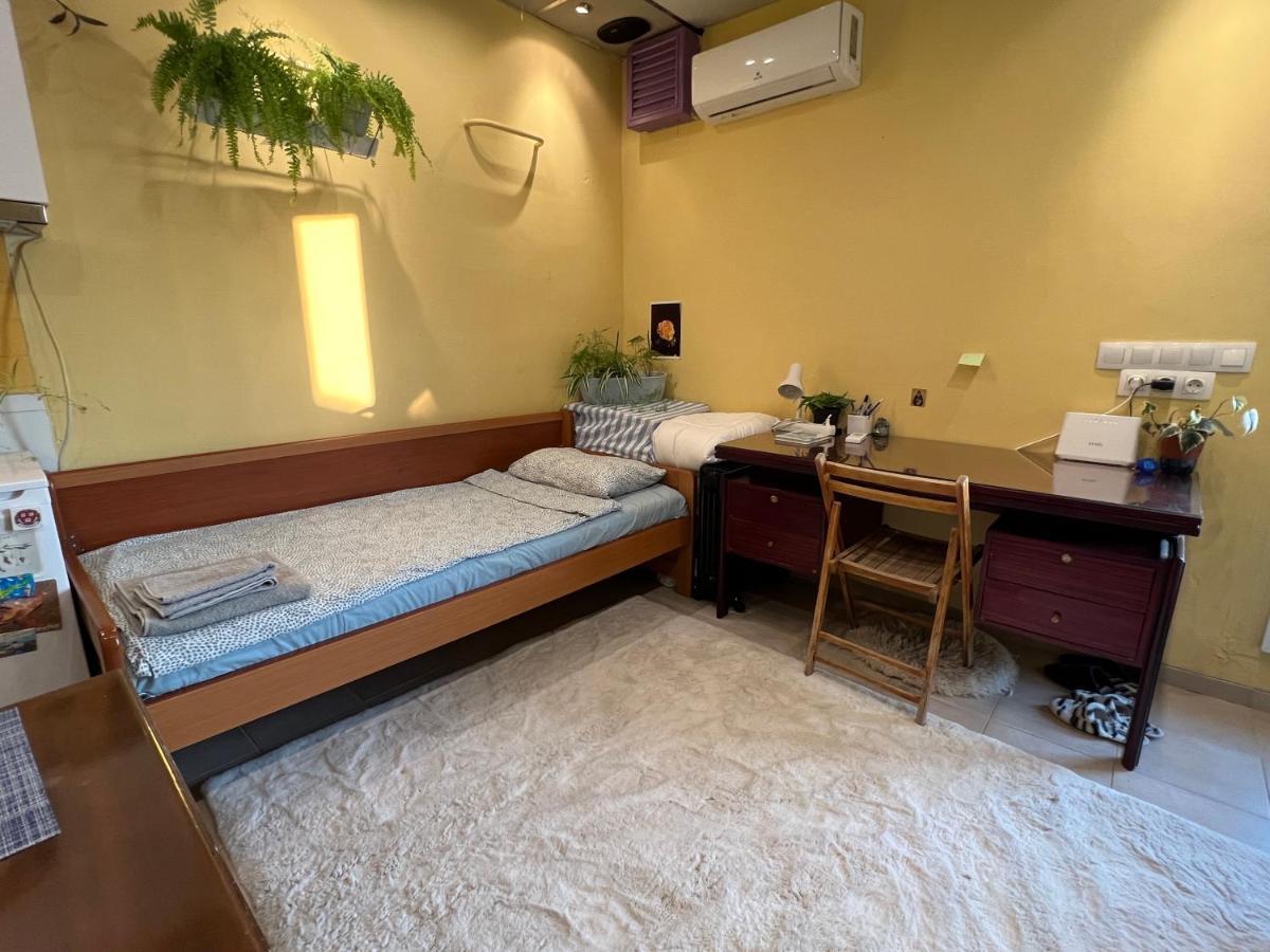 Sunset Apartment
